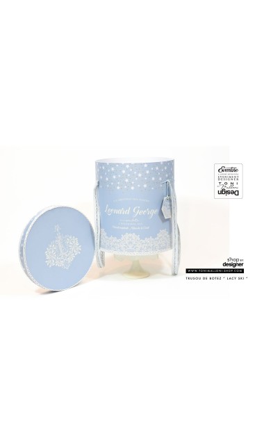 Trusou botez baieti personalizat prin brodare cu numele bebelusului, Lacy Ski 11